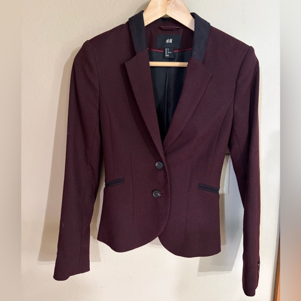 H&M Women's Deep Burgundy Blazer